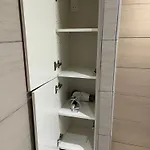 Of Bricks 6 アパート ビルン